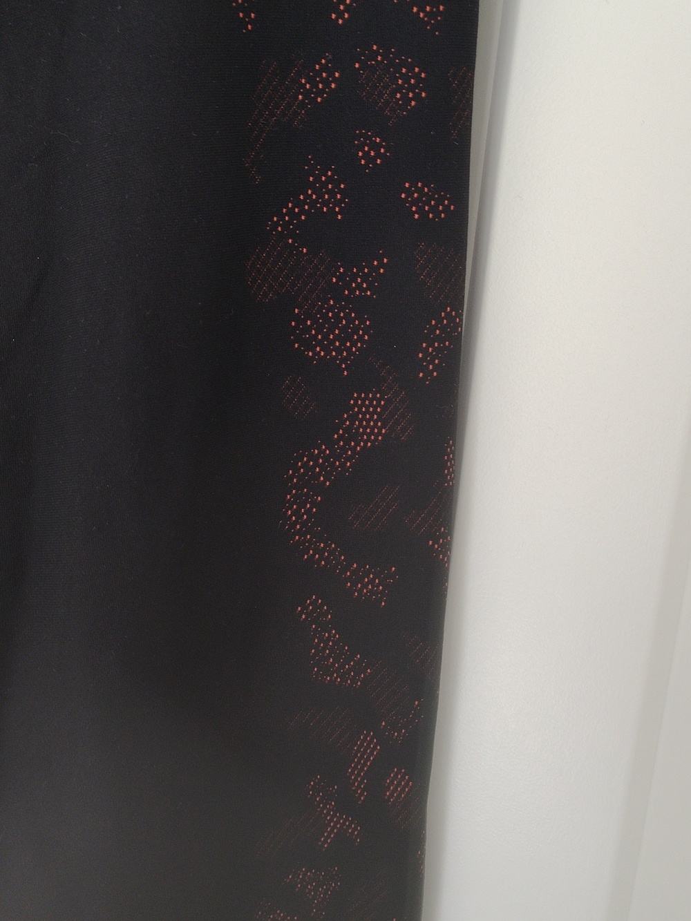 Lululemon Mapped Out High Rise Tight 28" Camo Size 4 - Picture 12 of 16